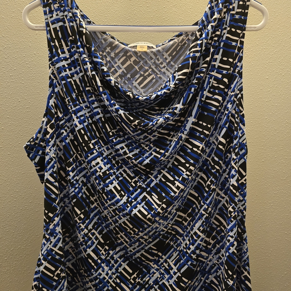 Calvin Klein Women's Blue and Black Patterned Top